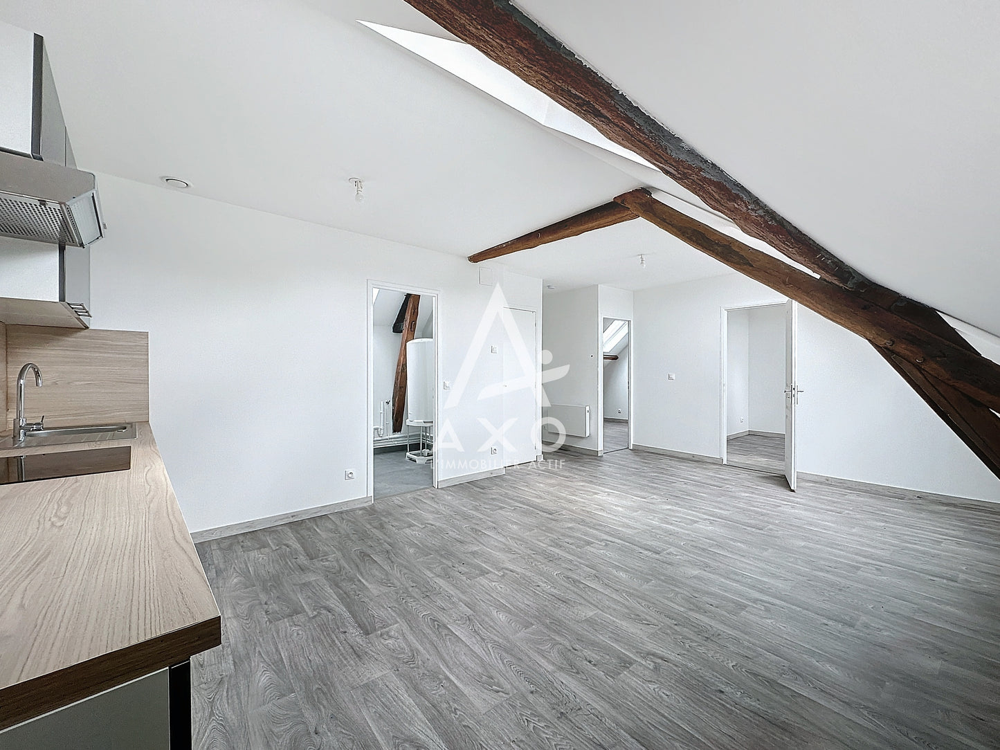 LOUÉ - Appartement refait à neuf T3 - 65 m² - Senonches (28250)