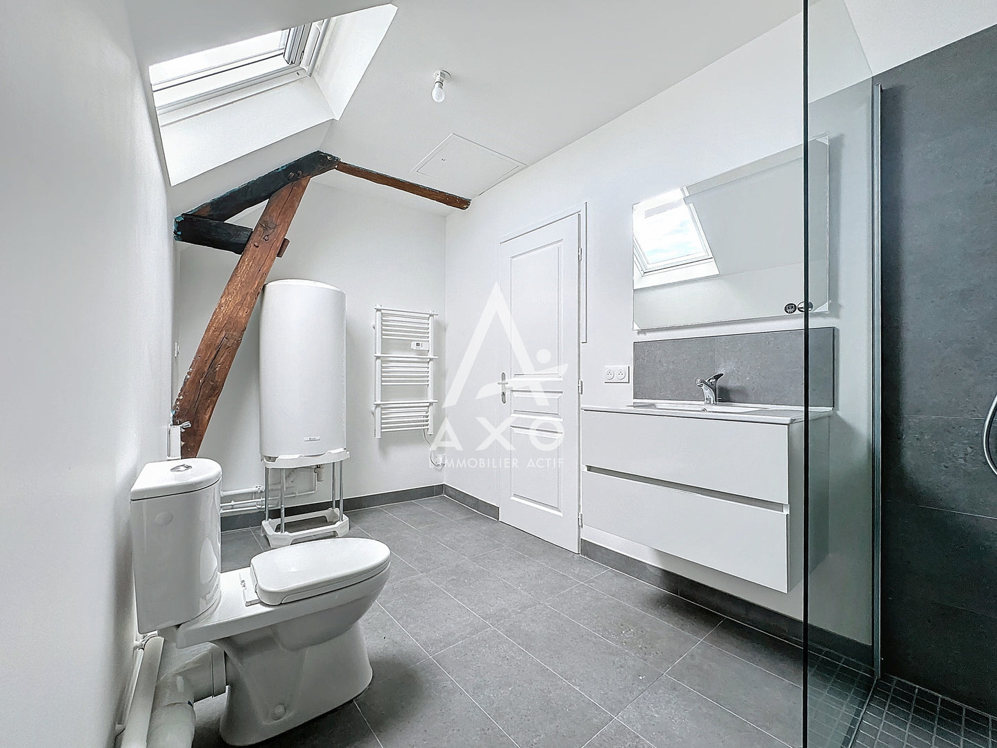 LOUÉ - Appartement refait à neuf T3 - 65 m² - Senonches (28250)