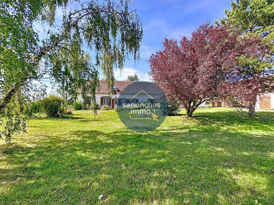 Ancien corps de ferme rénové avec dépendances et terrain à vendre à Ardelles (28170)