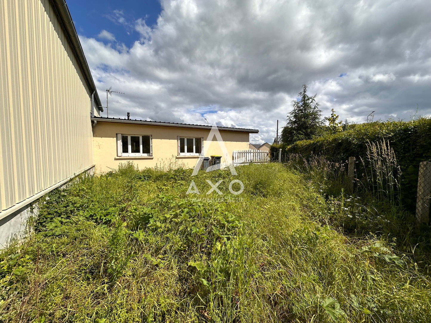 EXCLUSIVITE - Maison et local commercial 3 pièces - 64m² - La Loupe (28240)