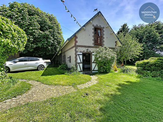 Longères anciennes à vendre à Favières (28170) – Ensemble immobilier de charme avec jardin arboré