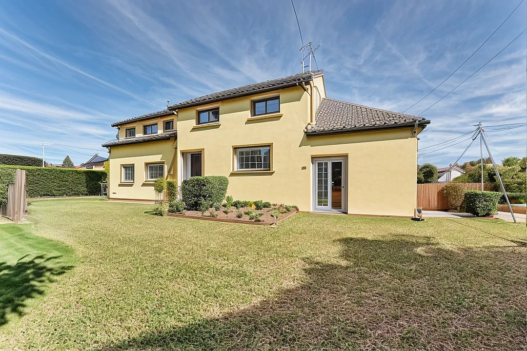 SOUS-COMPROMIS Maison à rénover 117m² - Neuilly-sur-Eure (61290)