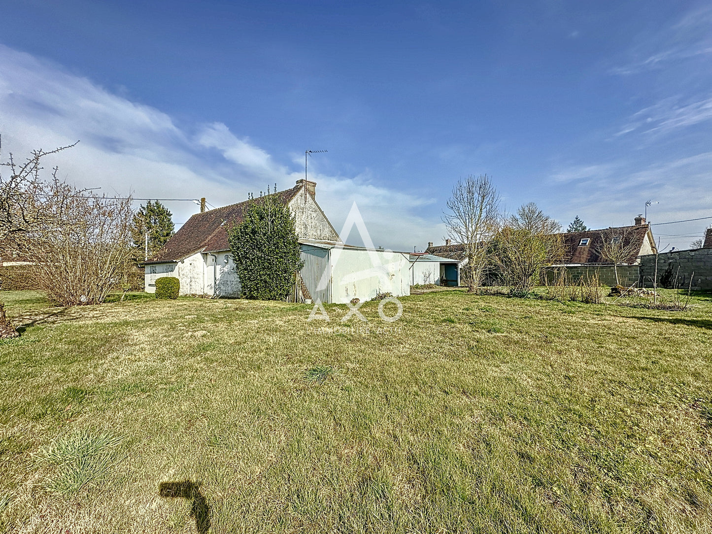 EXCLUSIVITE - Longère à Rénover – 60 m² avec 6600 m² de Terrain à Lamblore (28340)
