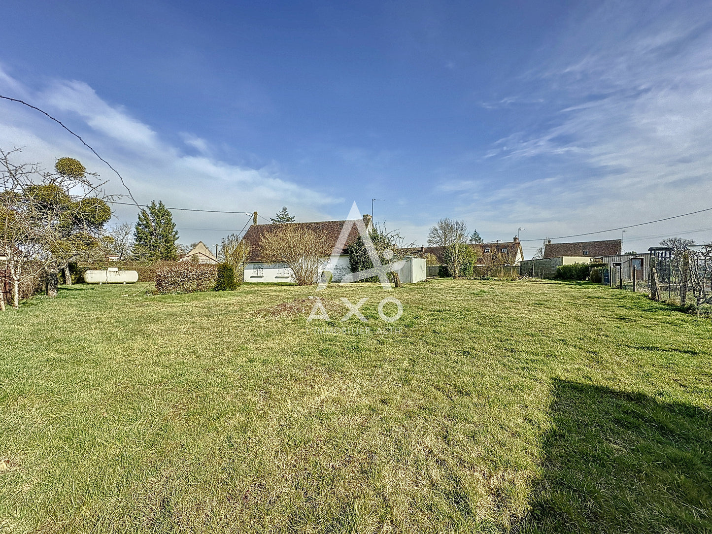 EXCLUSIVITE - Longère à Rénover – 60 m² avec 6600 m² de Terrain à Lamblore (28340)