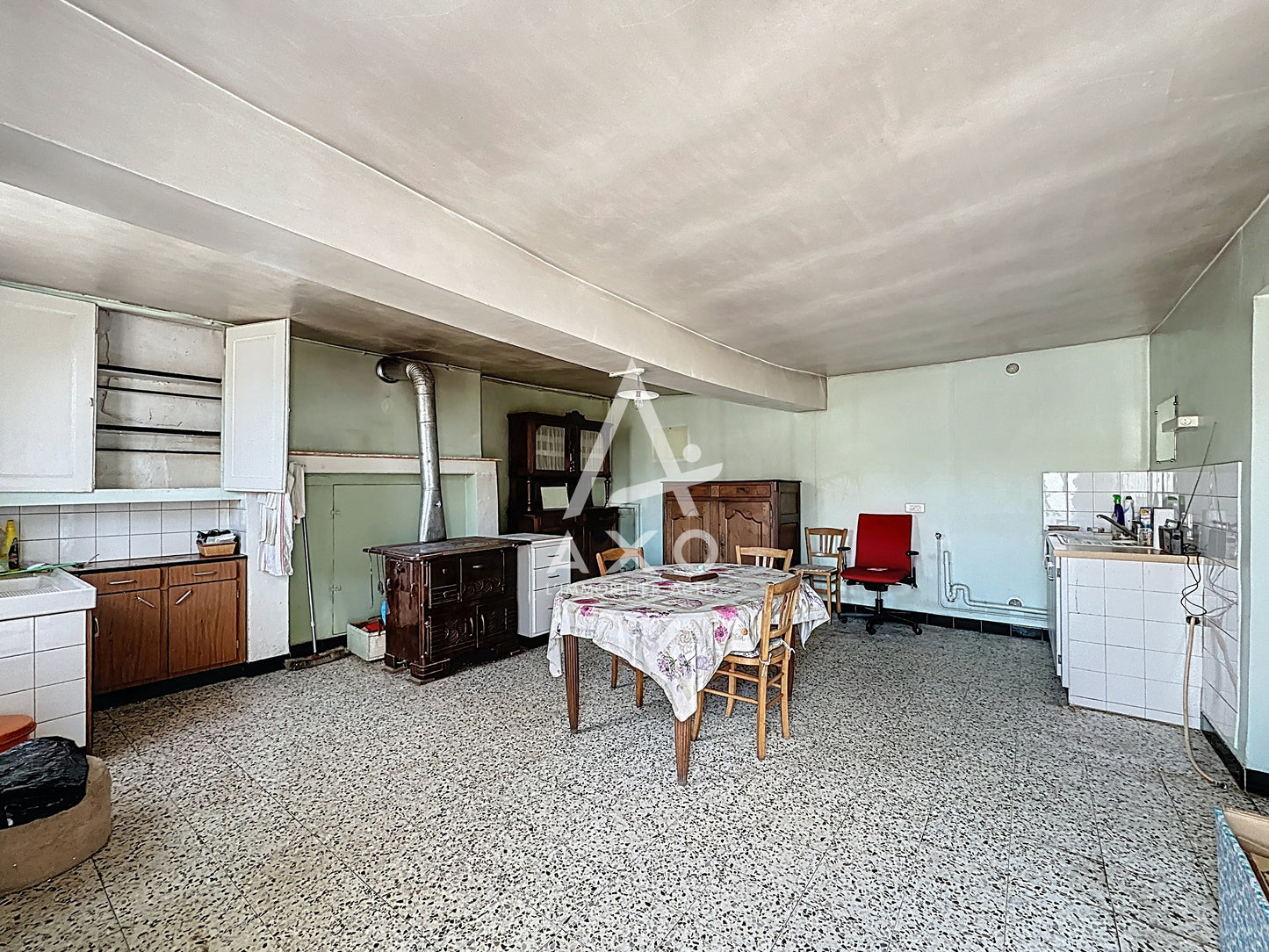 EXCLUSIVITE - Longère à Rénover – 60 m² avec 6600 m² de Terrain à Lamblore (28340)