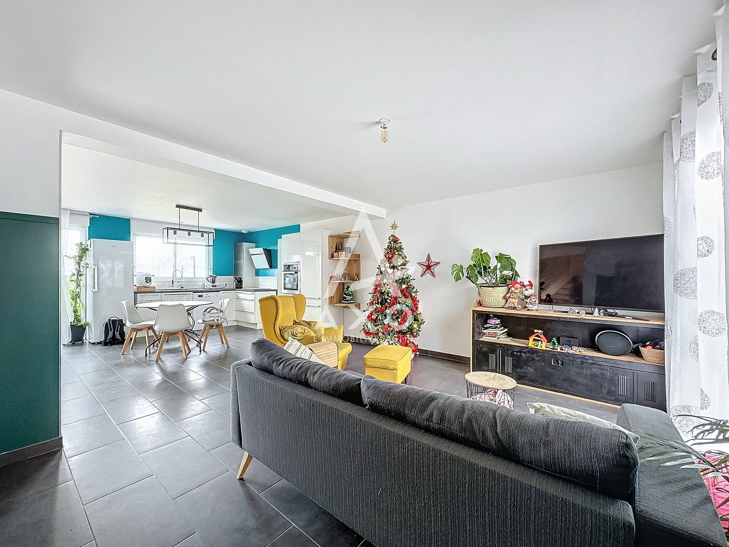 SOUS-COMPROMIS - Pavillon moderne de 160 m² – Saint Aubin des Bois (28300), à 10 km de Chartres