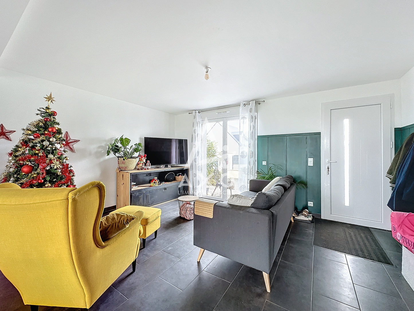SOUS-COMPROMIS - Pavillon moderne de 160 m² – Saint Aubin des Bois (28300), à 10 km de Chartres