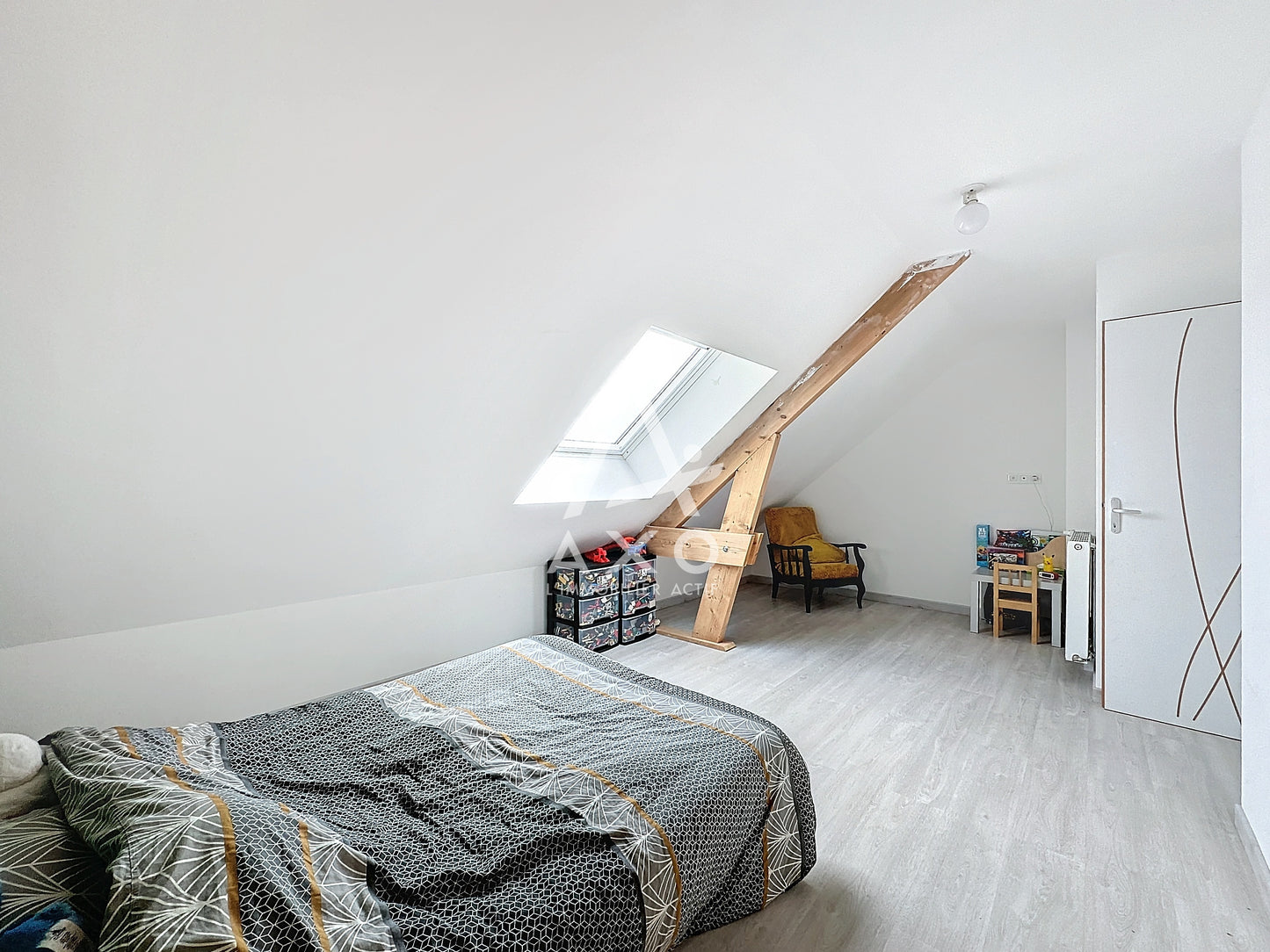 SOUS-COMPROMIS - Pavillon moderne de 160 m² – Saint Aubin des Bois (28300), à 10 km de Chartres