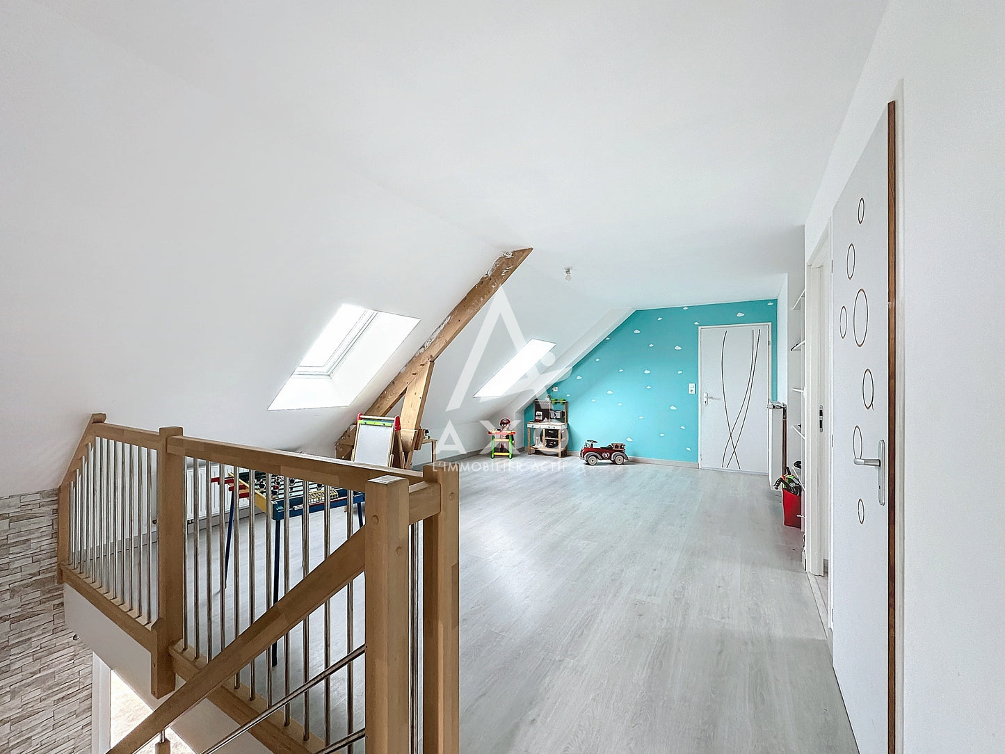 SOUS-COMPROMIS - Pavillon moderne de 160 m² – Saint Aubin des Bois (28300), à 10 km de Chartres