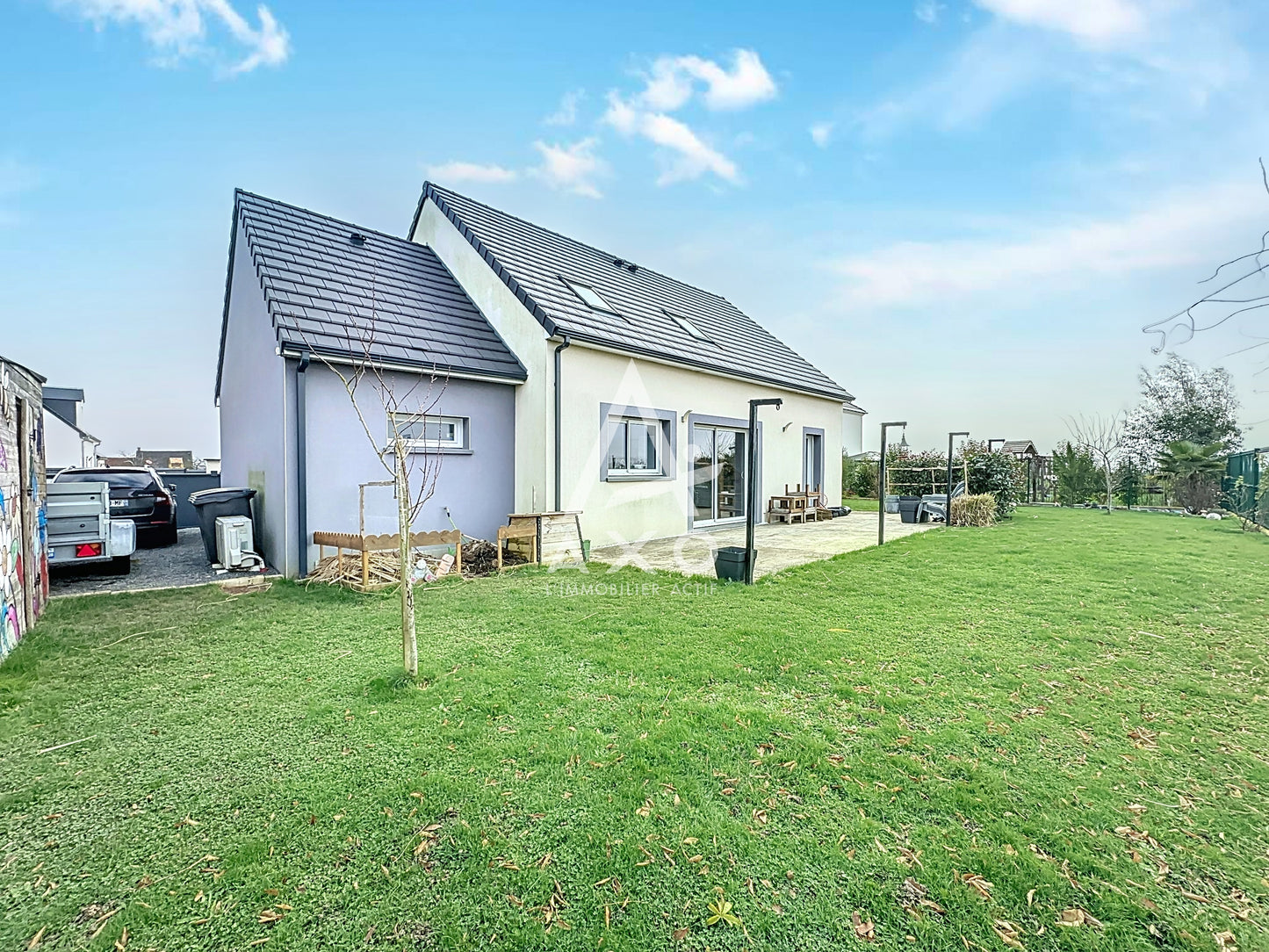 SOUS-COMPROMIS - Pavillon moderne de 160 m² – Saint Aubin des Bois (28300), à 10 km de Chartres
