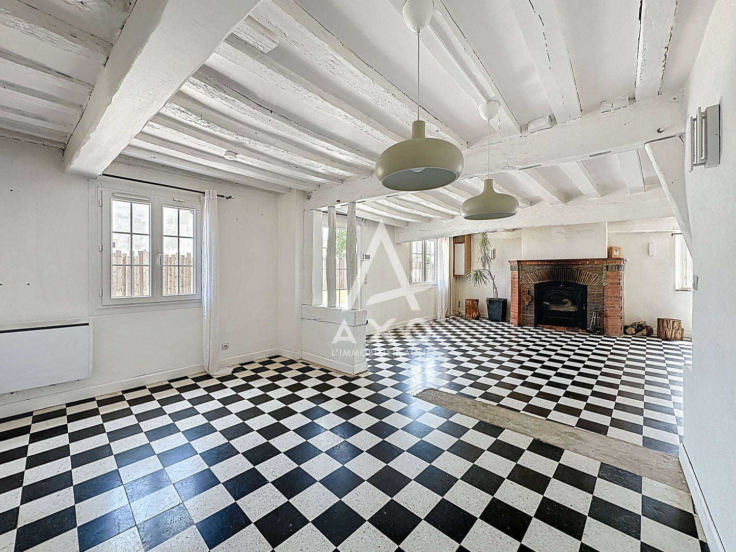 Longère de charme avec piscine et annexes à vendre à Saint-Jean-de-Rebervilliers (28170)