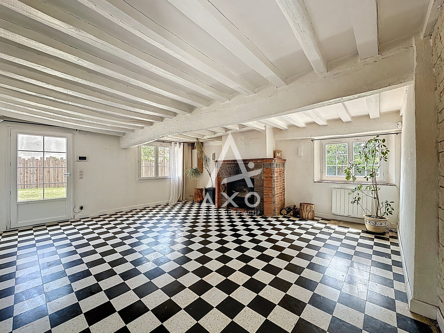 Longère de charme avec piscine et annexes à vendre à Saint-Jean-de-Rebervilliers (28170)