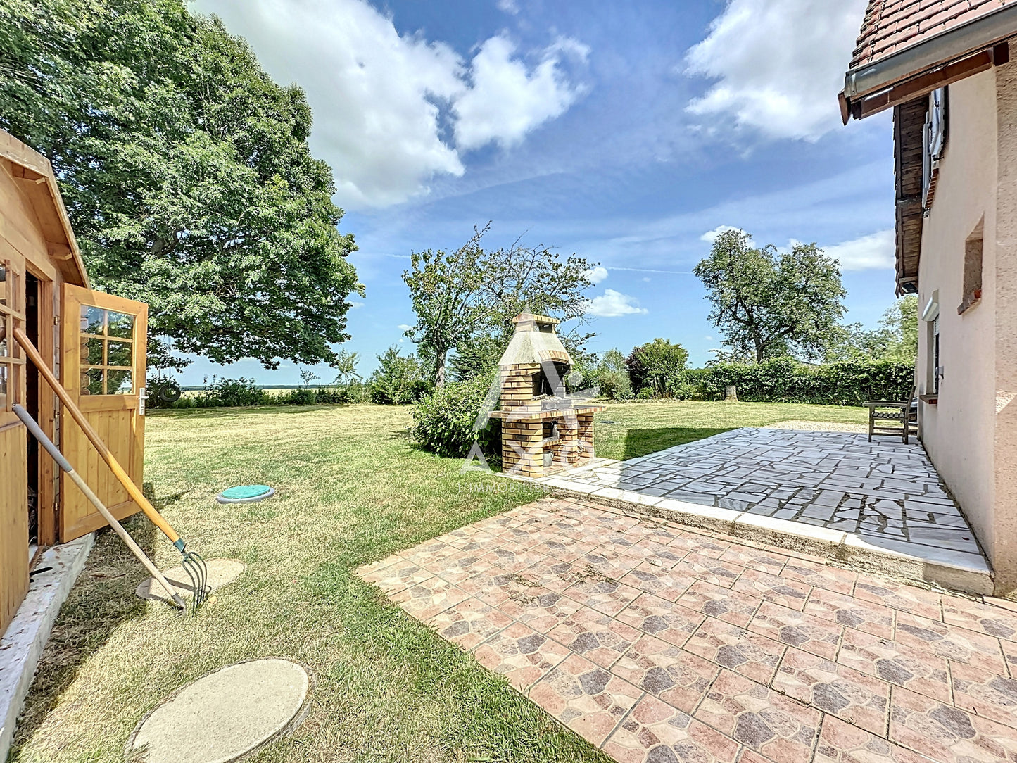 Longère de charme avec piscine et annexes à vendre à Saint-Jean-de-Rebervilliers (28170)