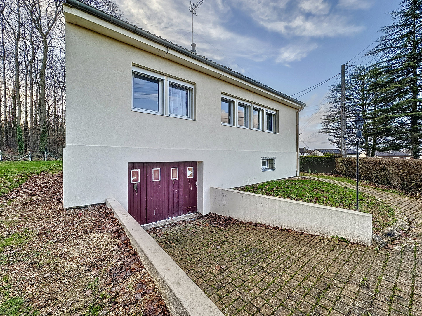 VENDU - Pavillon sur sous sol à vendre 5 pièces - 95 m² - Senonches (28250)