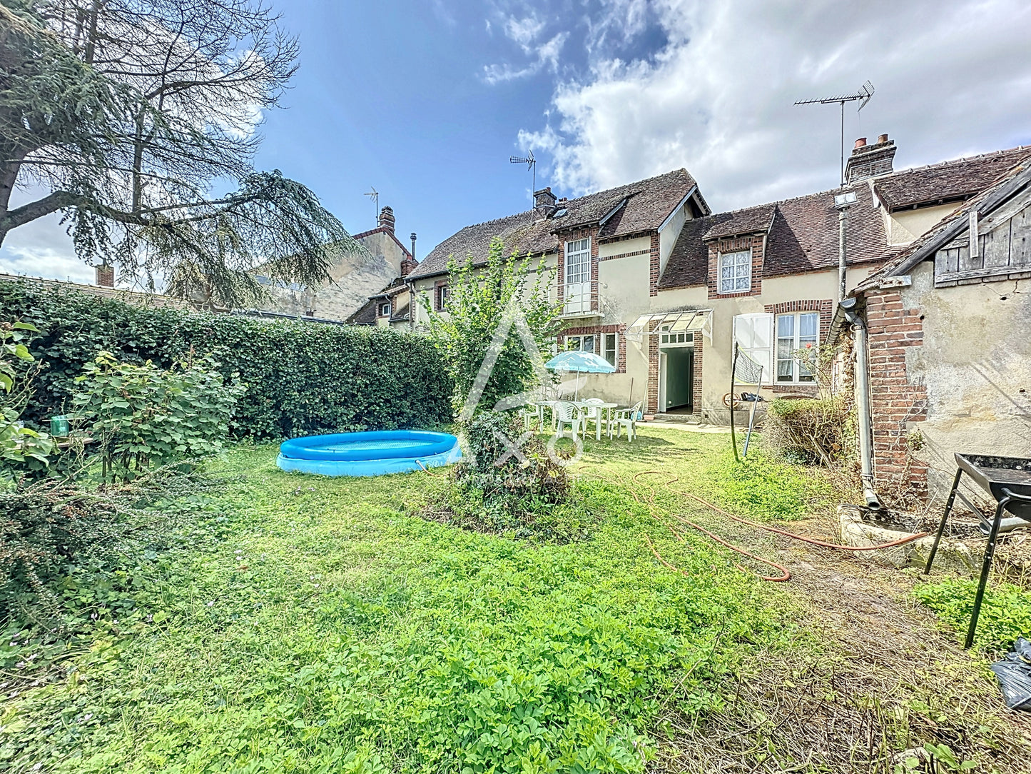 EXCLUSIVITE - Maison Ancienne à rénover 5 pièces - 100m² - La Ferté-Vidame (28340)