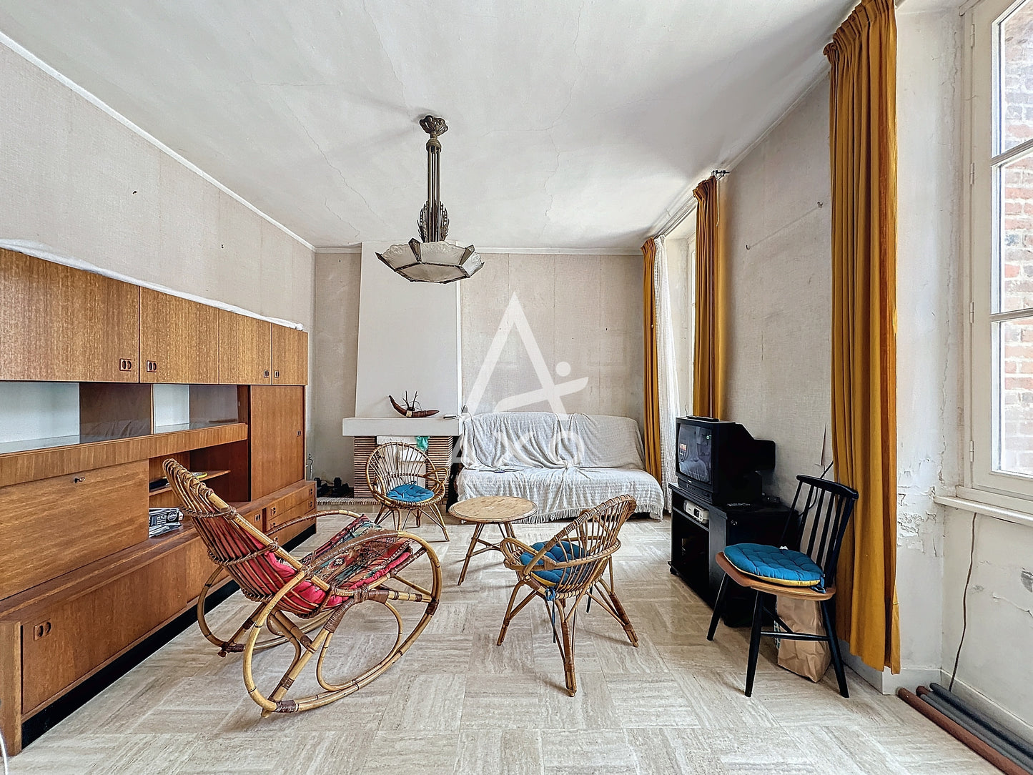 EXCLUSIVITE - Maison Ancienne à rénover 5 pièces - 100m² - La Ferté-Vidame (28340)