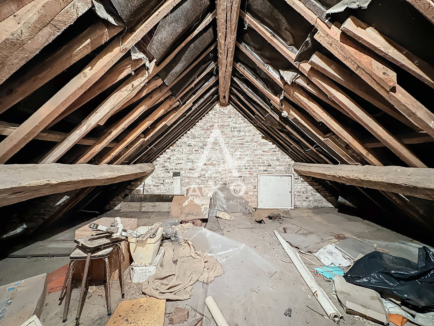 EXCLUSIVITE - Maison Ancienne à rénover 5 pièces - 100m² - La Ferté-Vidame (28340)