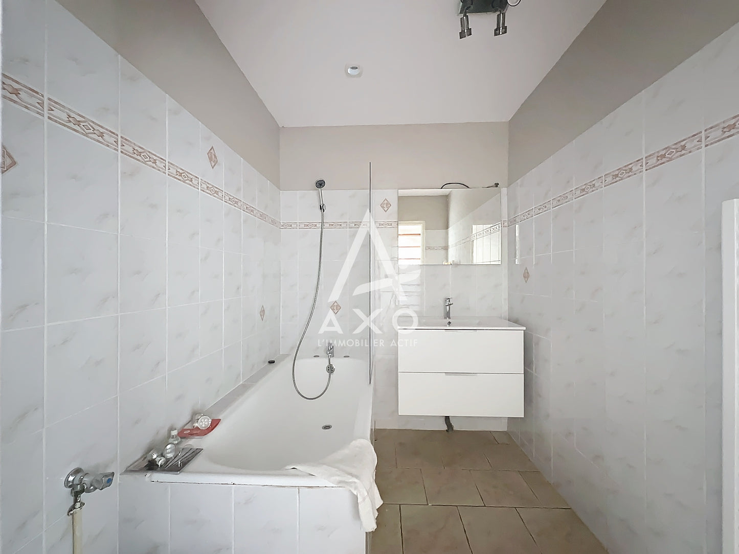 SOUS-COMPROMIS - Maison ancienne à finir de rénover – 60 m² avec vue exceptionnelle à Saint Victor de Buthon (28240)