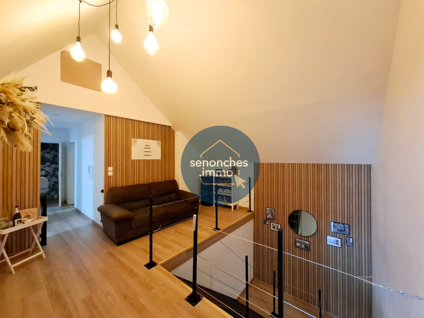 Propriété familiale de 214 m2 sur terrain de 5300 m2 à vendre à Manou 28240