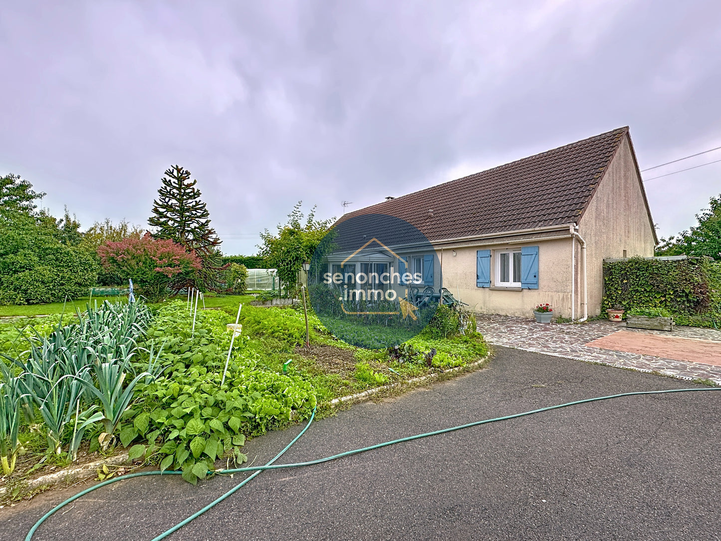 SOUS-COMPROMIS - Maison familiale de 145 m² à vendre – 5 chambres – Terrain clos de 2000 m² – La Loupe (28240)