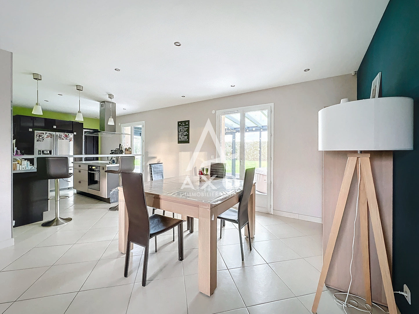 VENDU EN 1 VISITE - Pavillon de 2010 à vendre à Favières (28170) - 141 m² sur terrain de 1206 m²