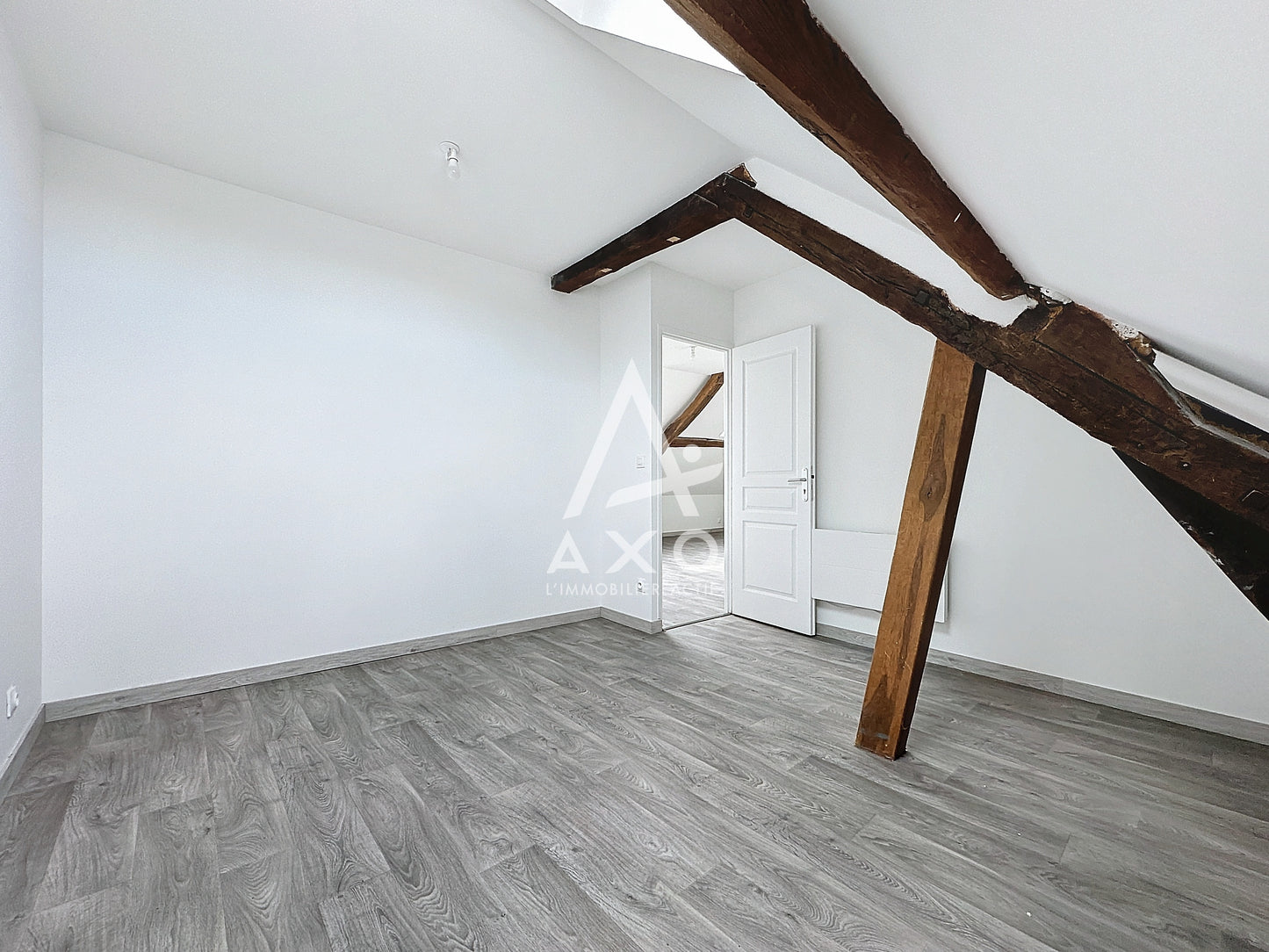 LOUÉ - Appartement refait à neuf T3 - 65 m² - Senonches (28250)