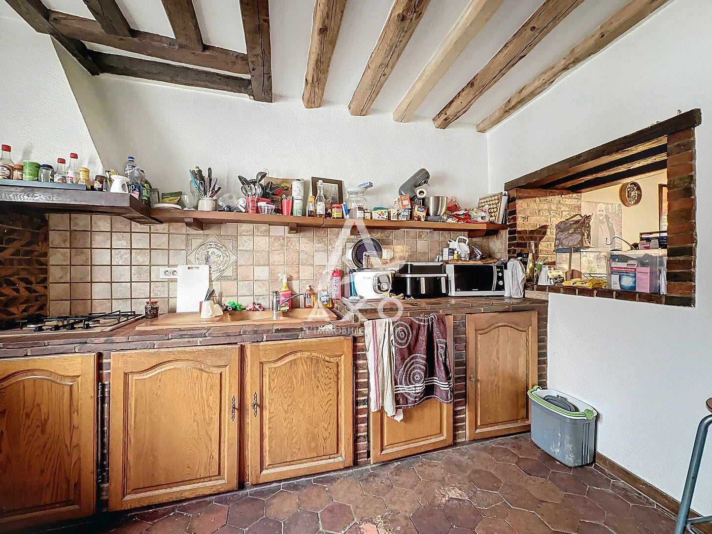 IMMEUBLE D’HABITATION EN CENTRE-VILLE DE SENONCHES (28250)