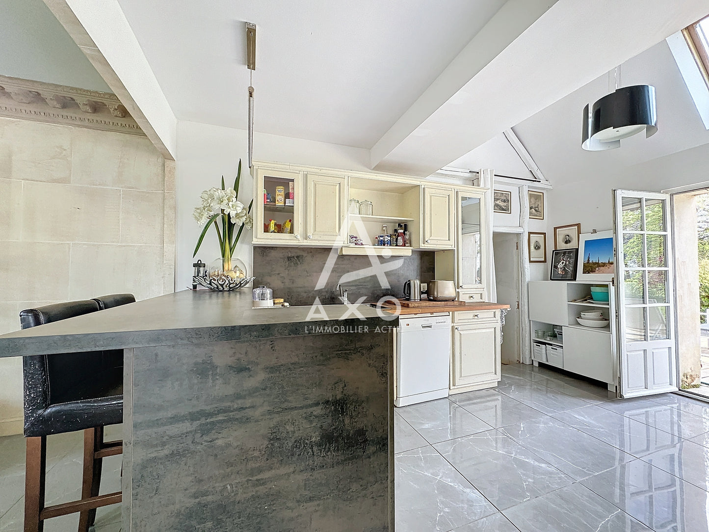 VENDU - Maison de Maître 10 pièces - 274m² - Beaumont-les-Autels (28420)