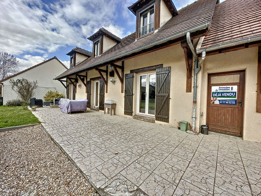 VENDUE - Maison 6 pièces - 124 m² - Saint-Ouen-Marchefroy (28260)