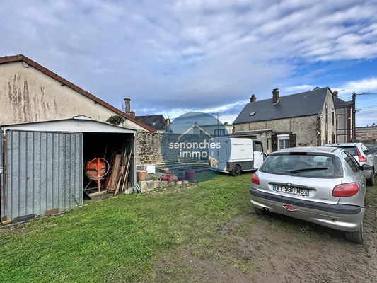 VIAGER OCCUPÉ - Maison de bourg en viager à vendre à La Loupe (28240)