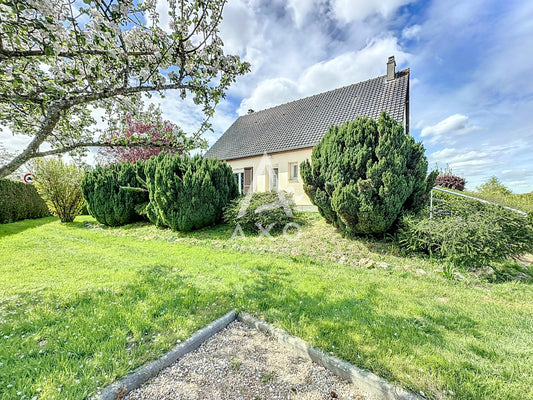 Villa familiale spacieuse de 152 m², terrain clos de 1 650 m² à La Loupe