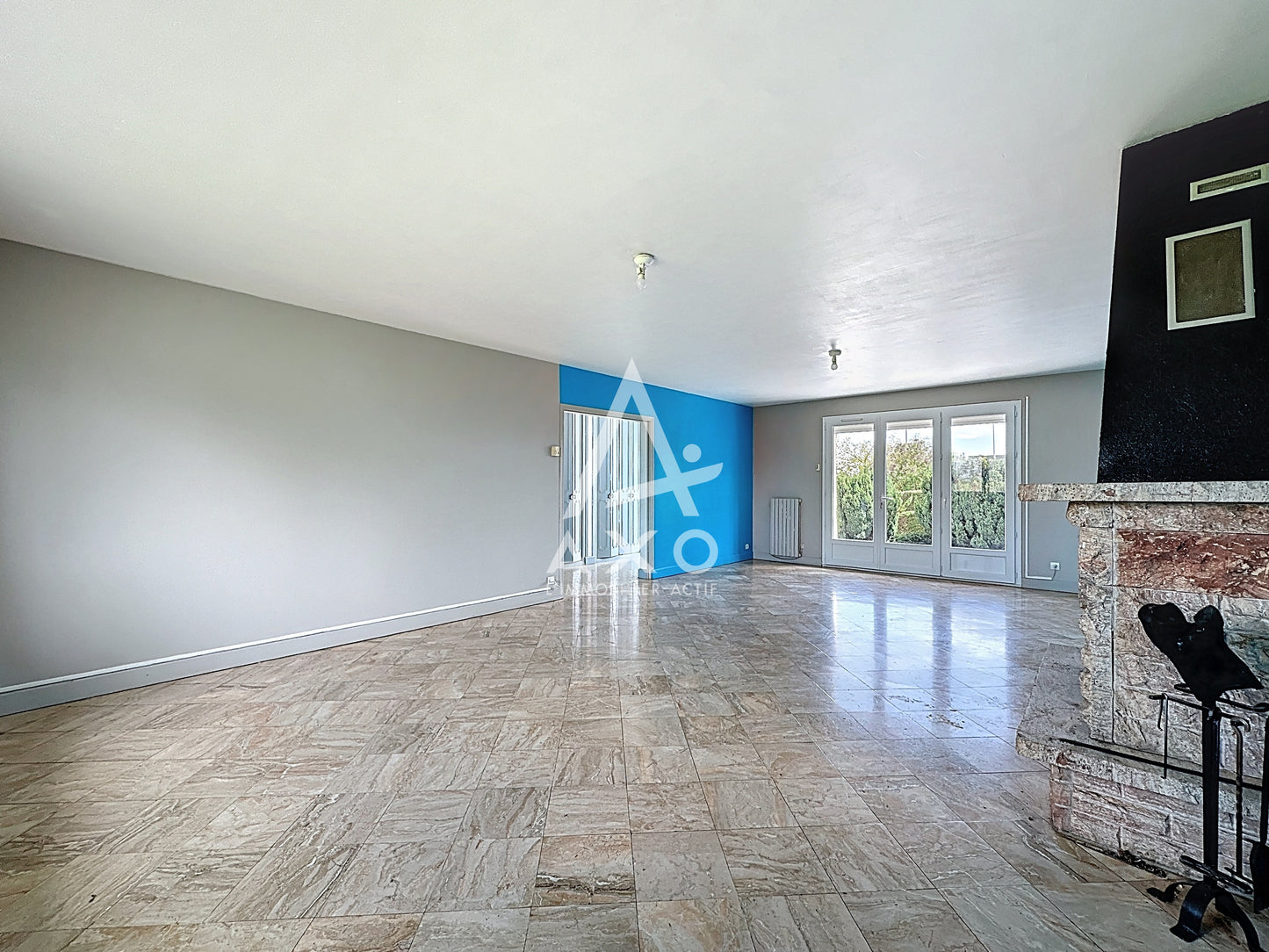 GRANDE VILLA FAMILIALE À LA LOUPE – 5 CHAMBRES – SOUS-SOL TOTAL – TERRAIN DE 1650 M²