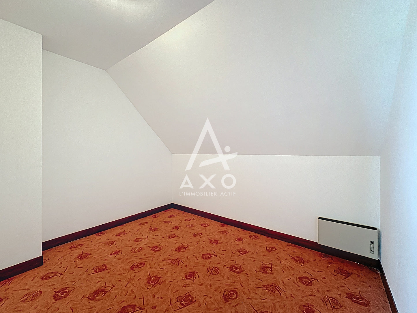 GRANDE VILLA FAMILIALE À LA LOUPE – 5 CHAMBRES – SOUS-SOL TOTAL – TERRAIN DE 1650 M²