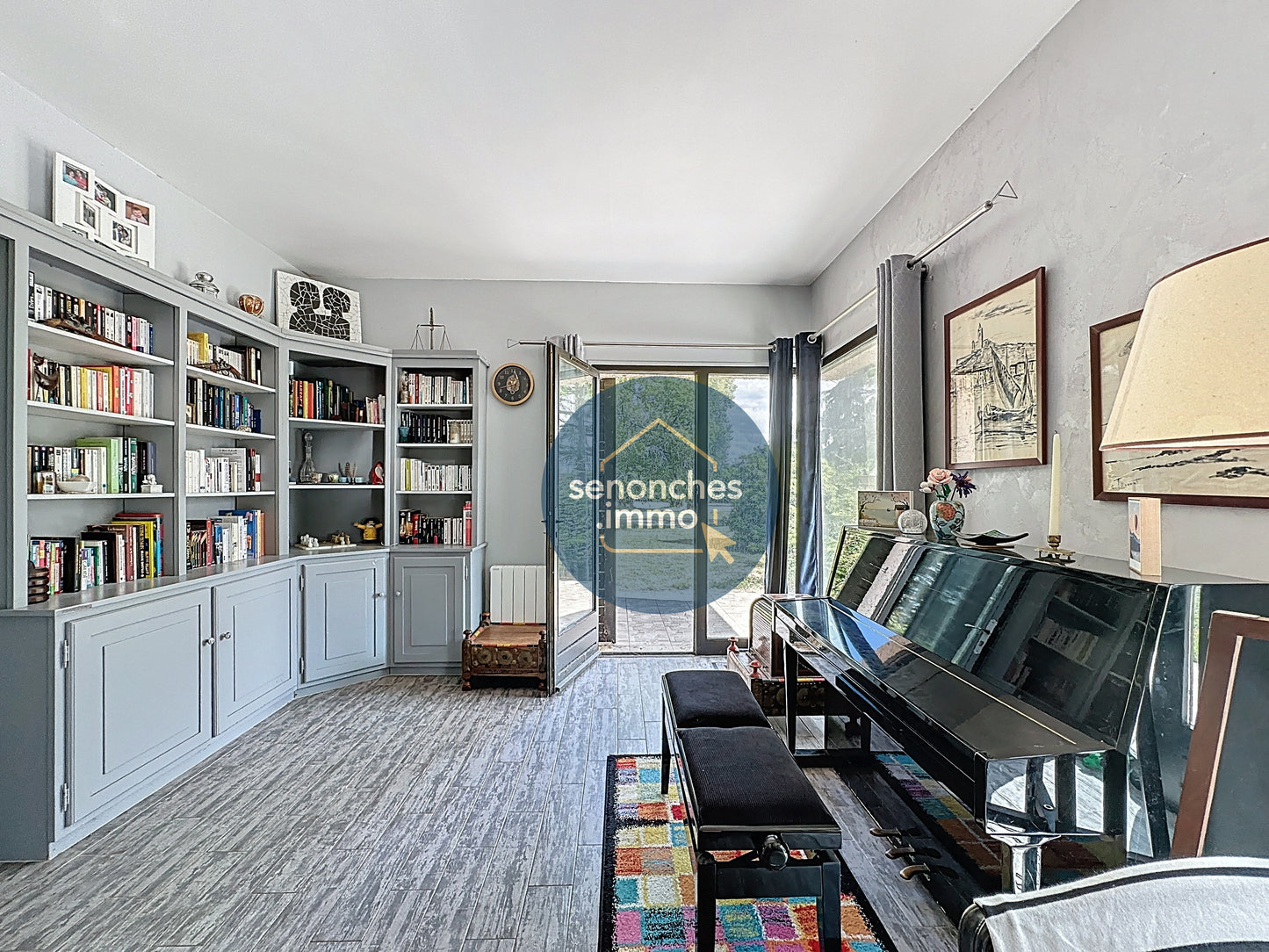 Villa d'architecte avec piscine à vendre à Saint-Éliph 28240 - Maison familiale et studio indépendant