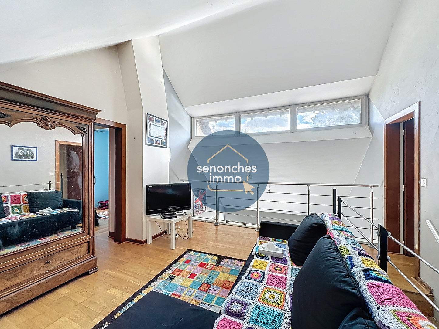 Villa d'architecte avec piscine à vendre à Saint-Éliph 28240 - Maison familiale et studio indépendant
