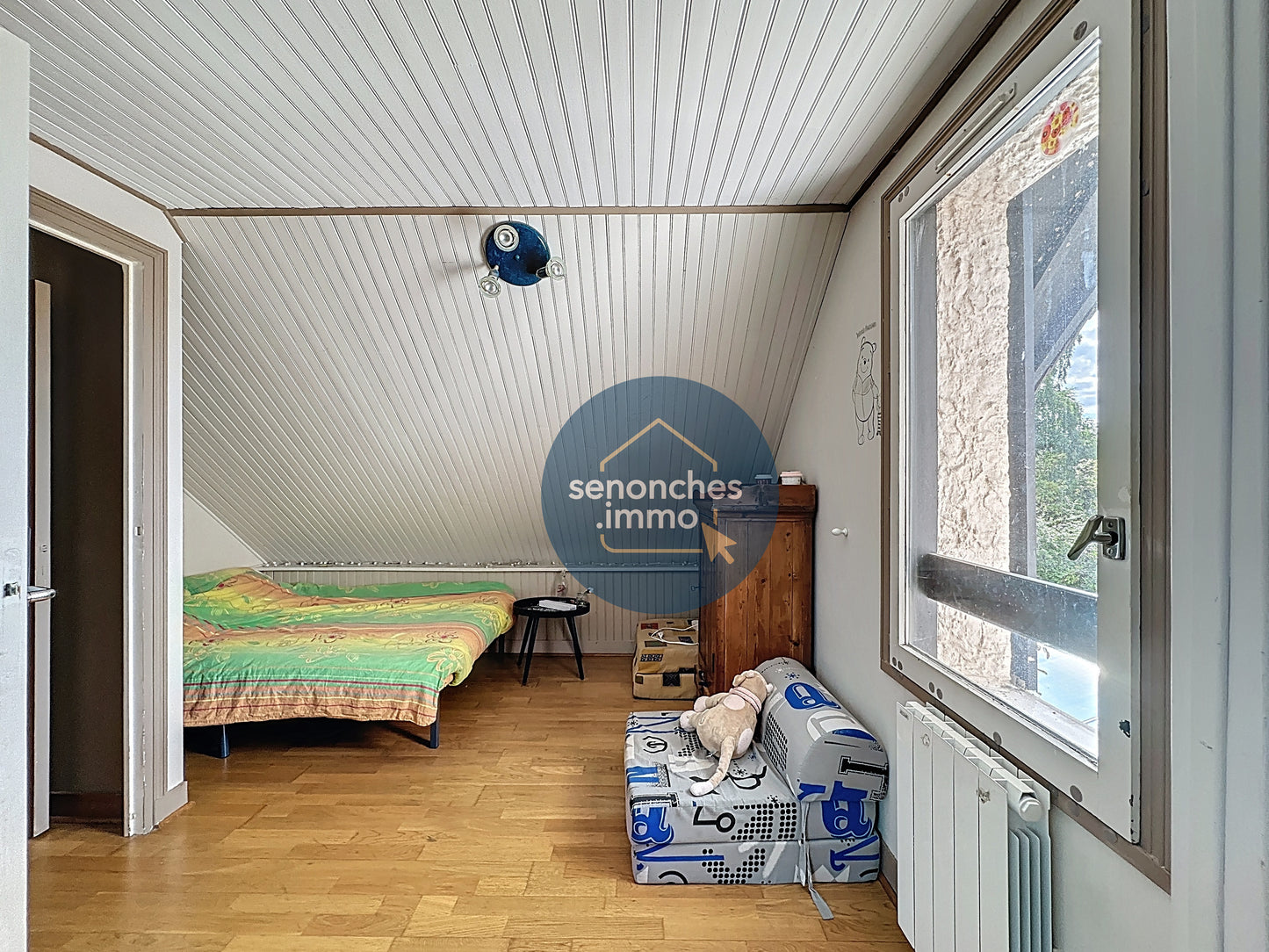 Villa d'architecte avec piscine à vendre à Saint-Éliph 28240 - Maison familiale et studio indépendant