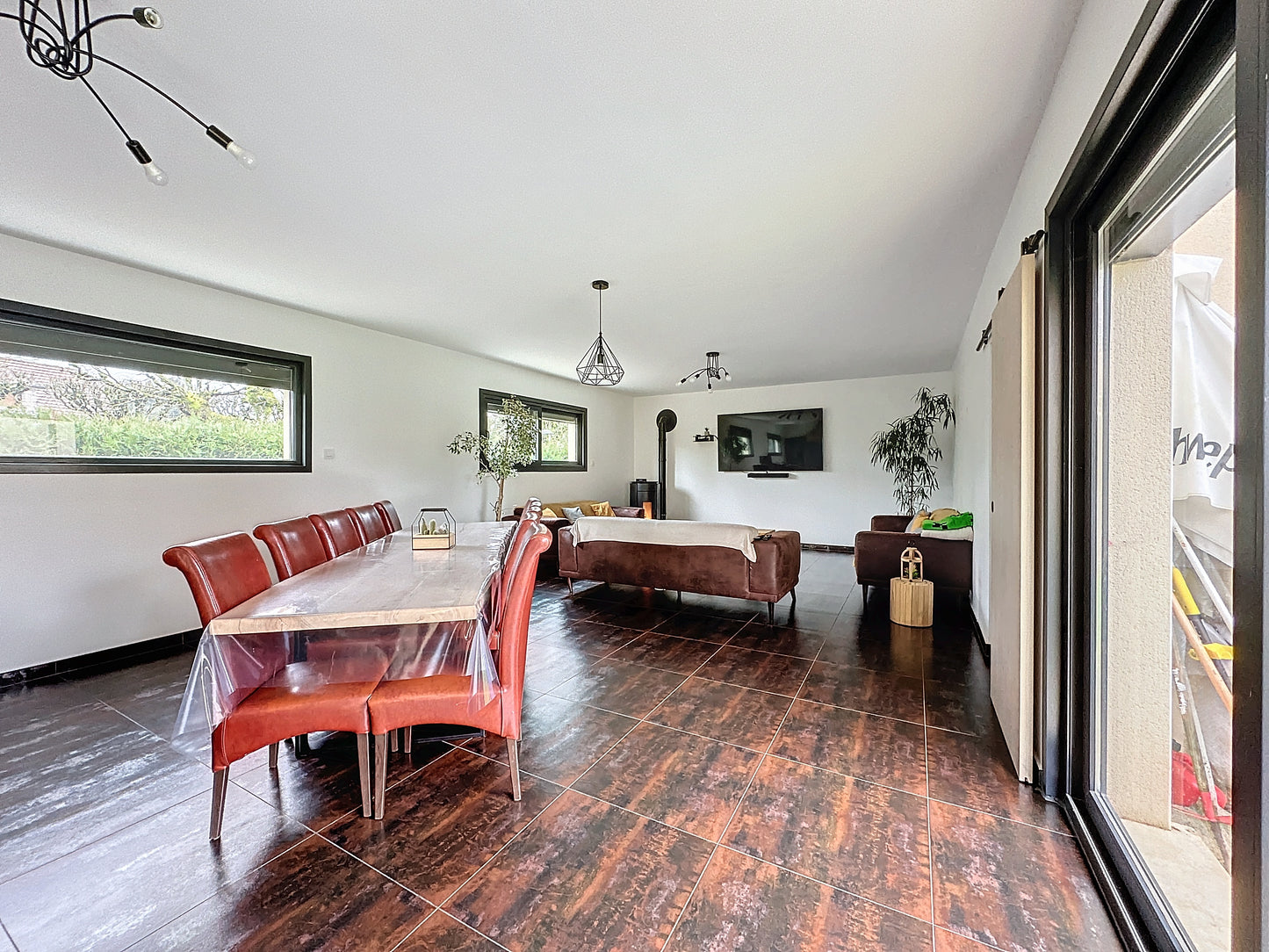 Villa Familiale de Plain-Pied 7 pièces - 150 m² - Senonches (28250)