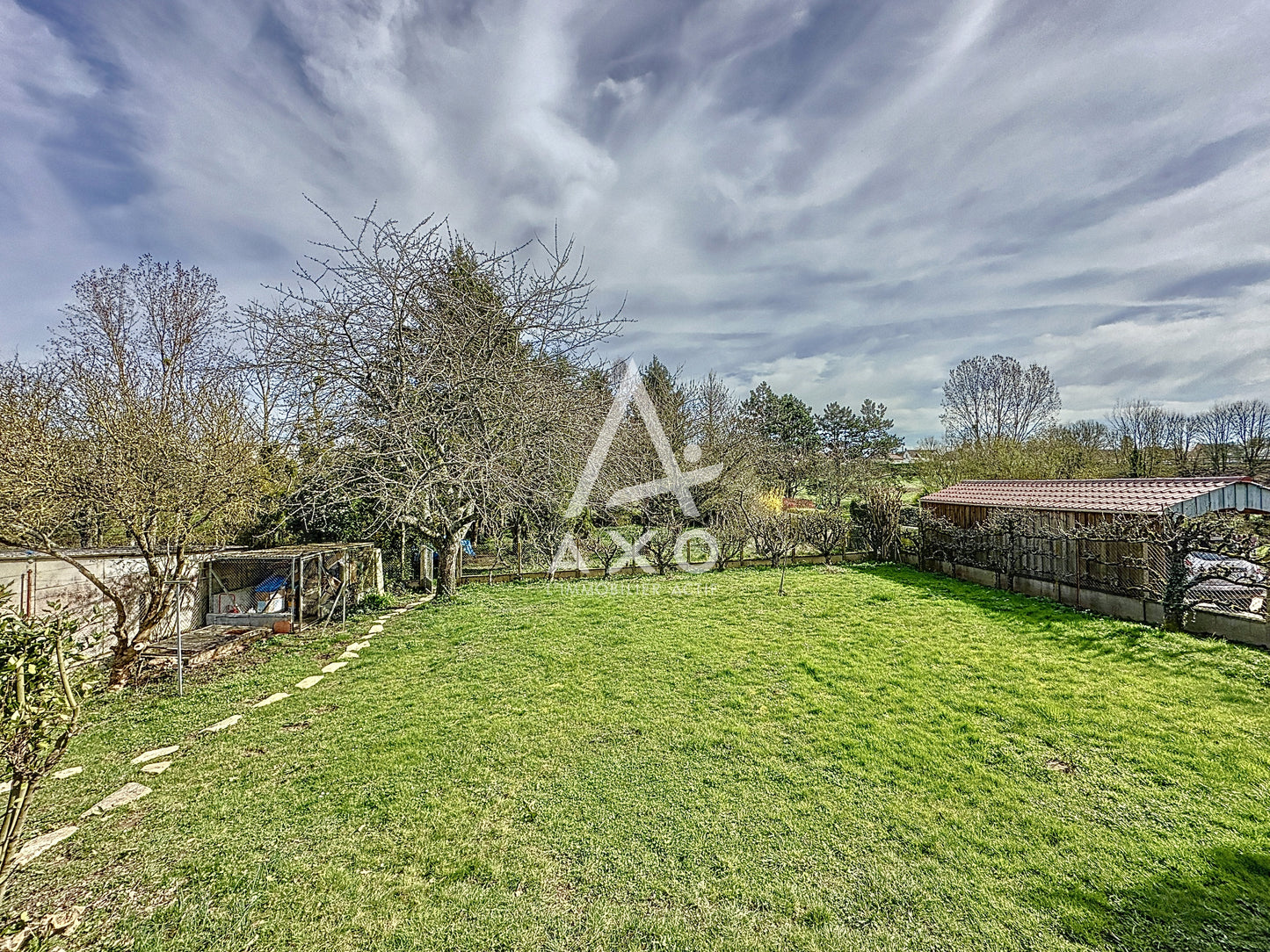 VENDU - Villa familiale à vendre 8 pièces - 226 m² - La Loupe (28240)