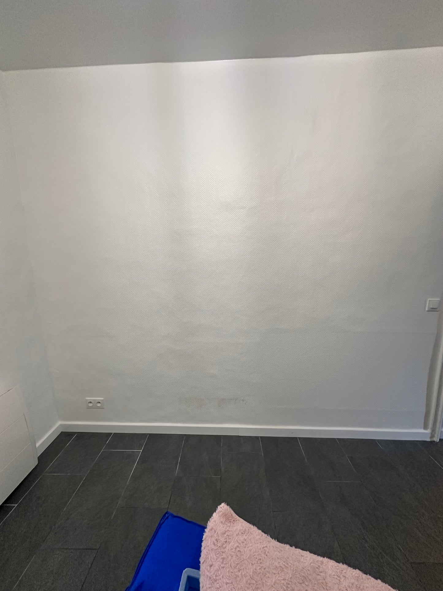 ❌ Loué  - Studio refait à neuf - 20 m² - Senonches (28250)