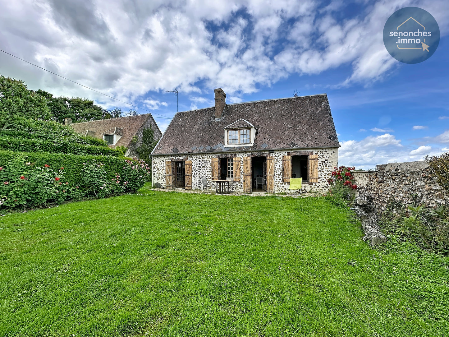 Maison percheronne à vendre 104 m² habitables avec jardin clos à Digny (28250)