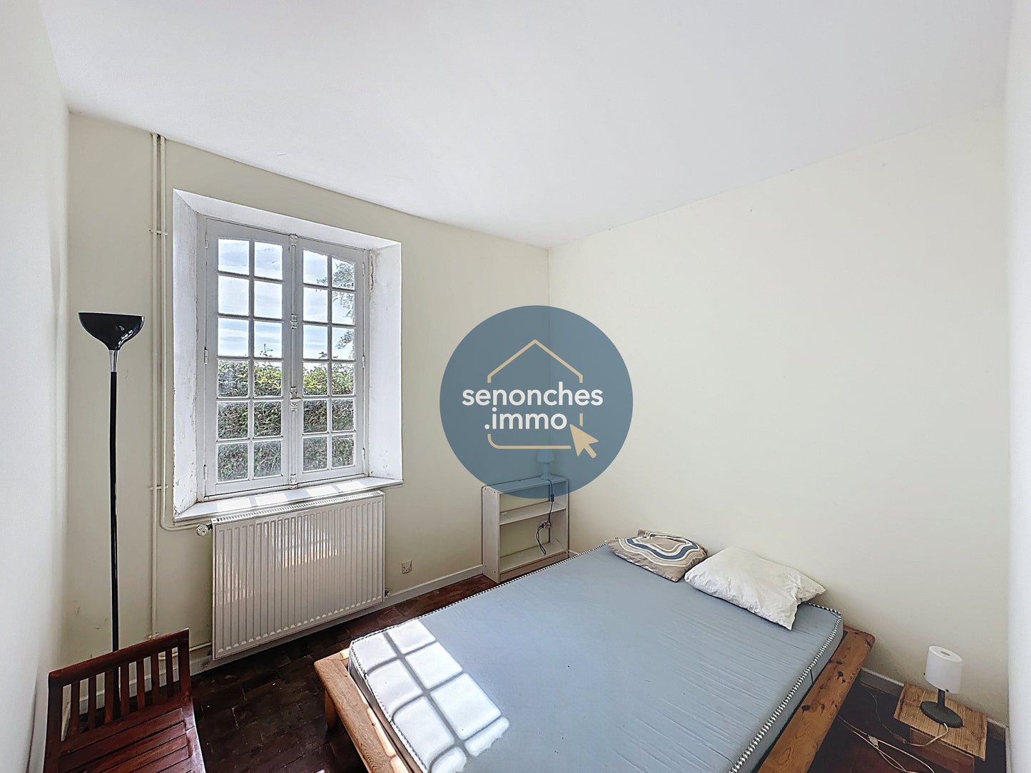 Ancien corps de ferme rénové avec dépendances et terrain à vendre à Ardelles (28170)