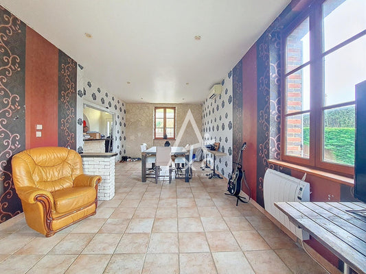 Maison familiale à vendre à Boissy-les-Perche – 5 pièces – 90 m² – Terrain clos de 2630 m²