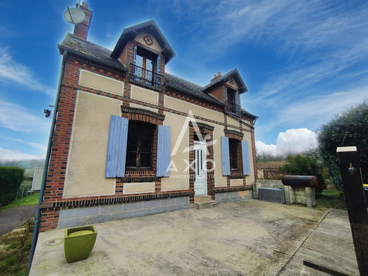 Maison familiale à vendre à Boissy-les-Perche – 5 pièces – 90 m² – Terrain clos de 2630 m²