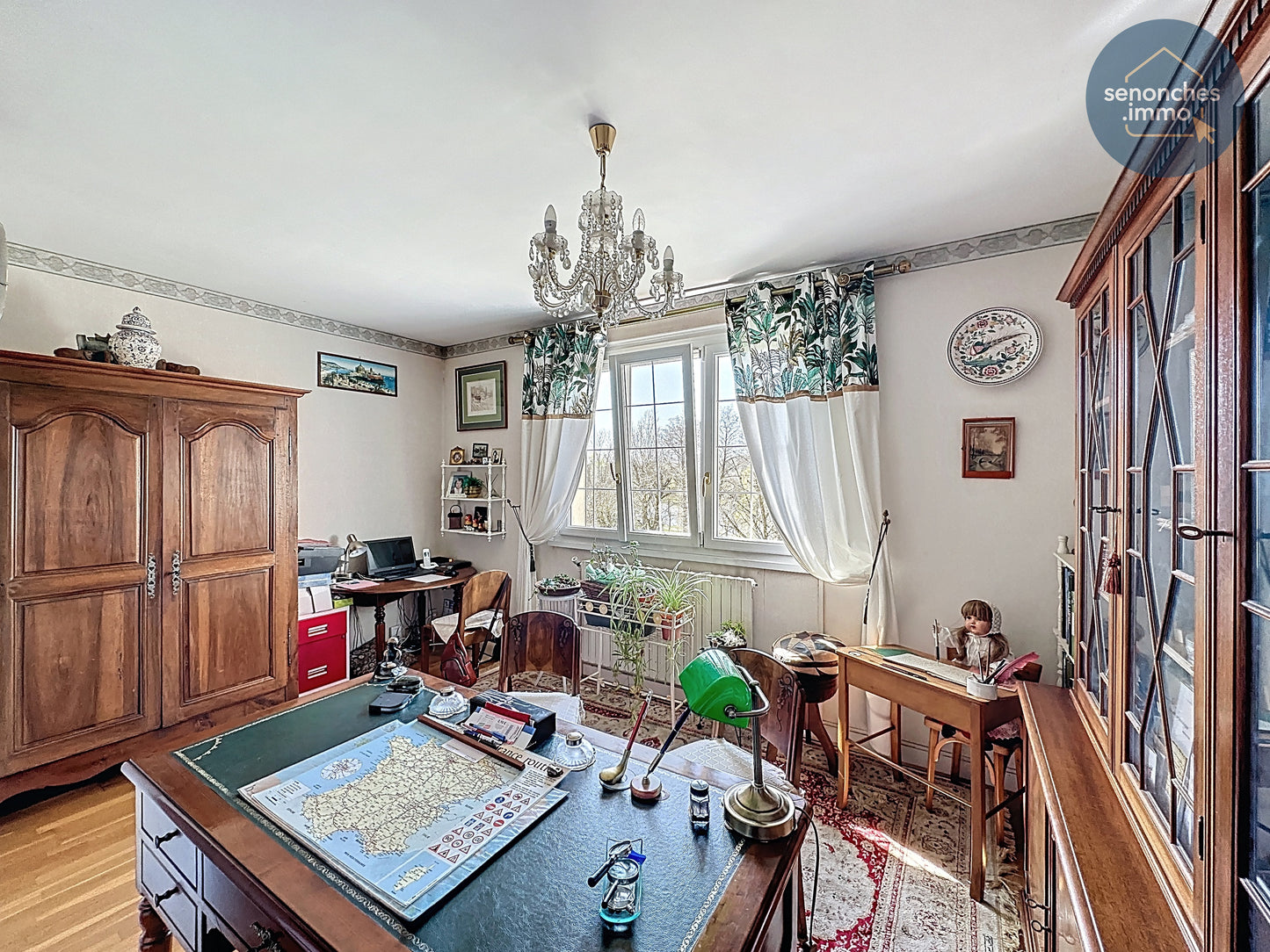 Bureau coté ouest pouvant servir de quatrième chambre Le Coudray