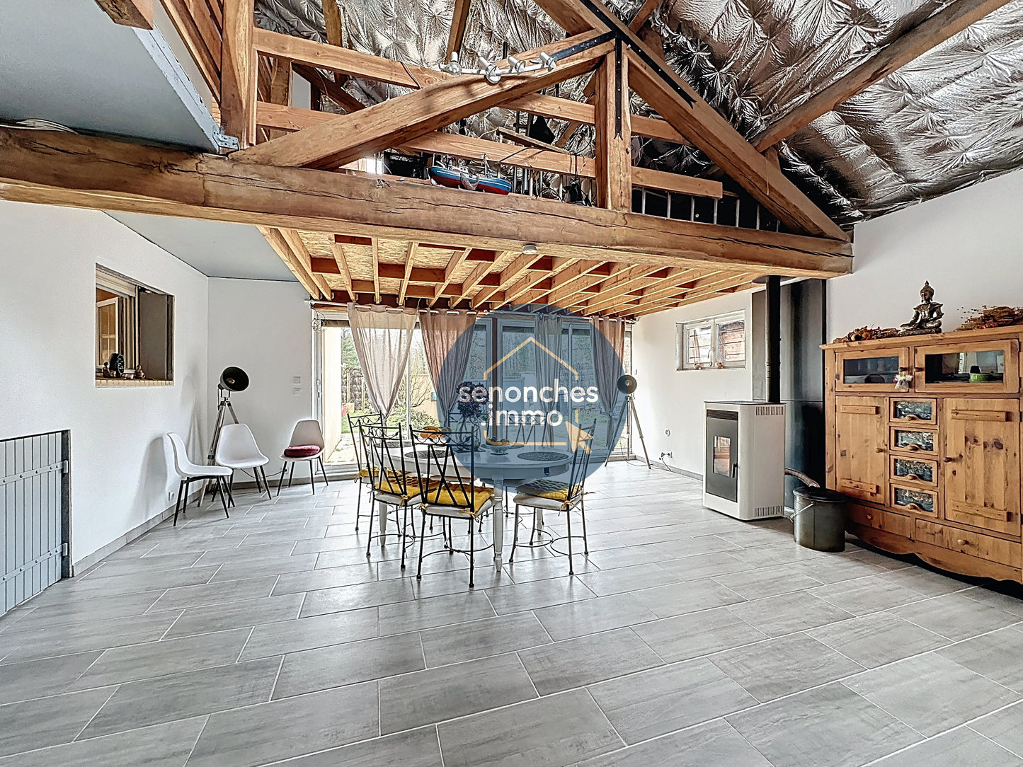 Maison d'architecte 192 m² avec 3 suites parentales à Fontaine-la-Guyon (28190)