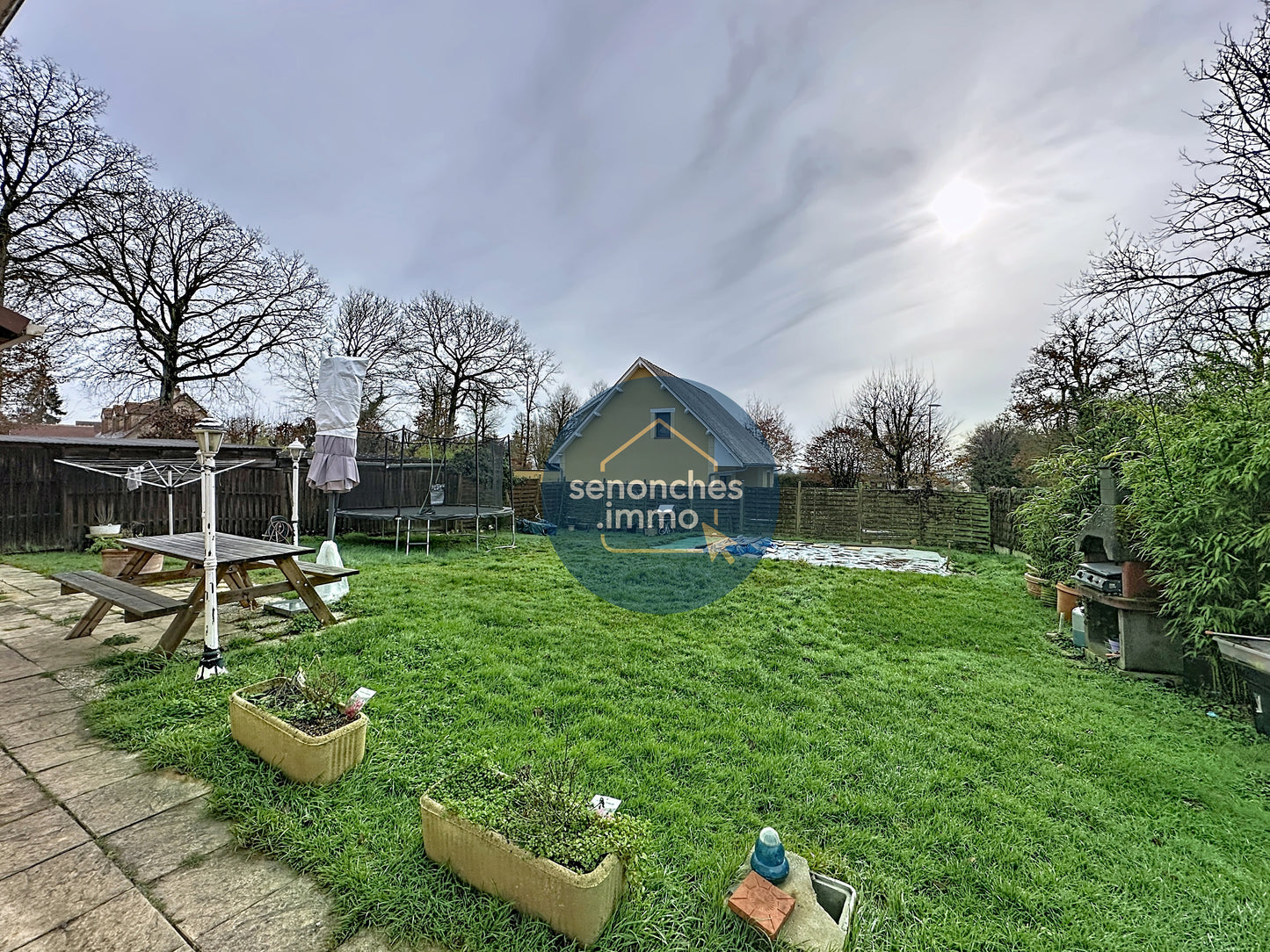 Maison d'architecte 192 m² avec 3 suites parentales à Fontaine-la-Guyon (28190)