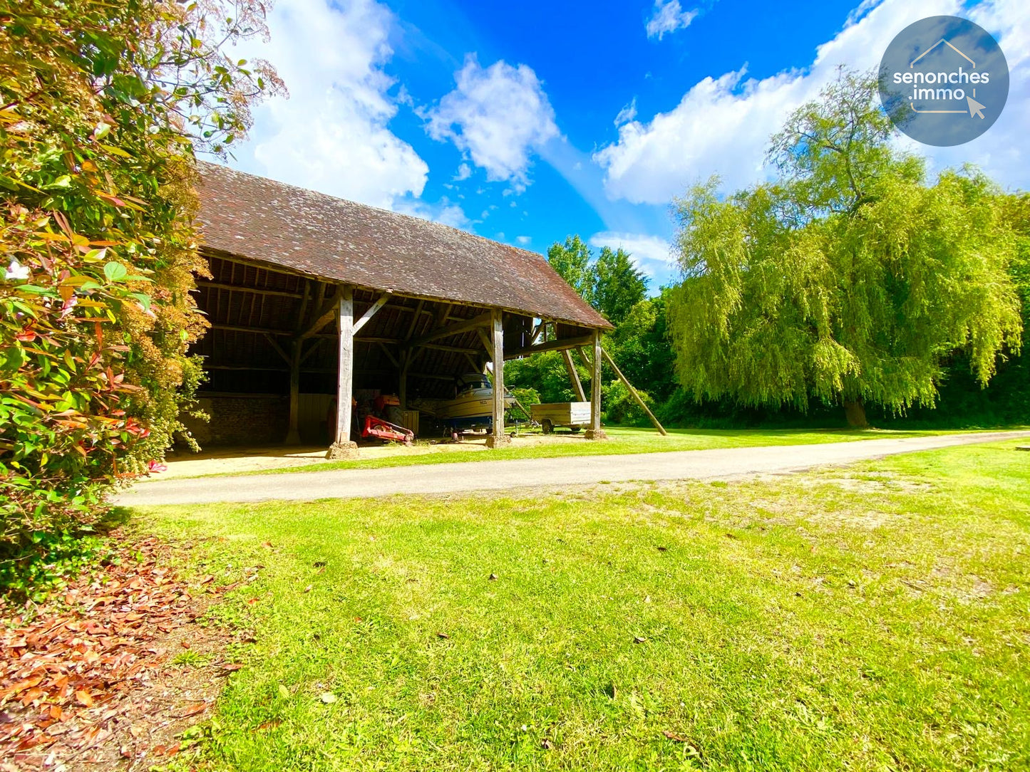 Corps de ferme à vendre à Saint-Victor-de-Buthon (28240) avec dépendances et 2,75 hectares
