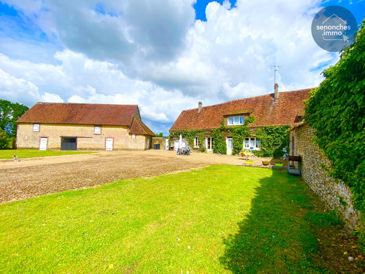 Corps de ferme à vendre à Saint-Victor-de-Buthon (28240) avec dépendances et 2,75 hectares