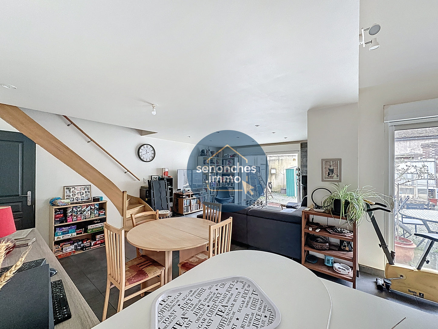 Maison rénovée en centre-ville à vendre à Senonches – Exclusivité