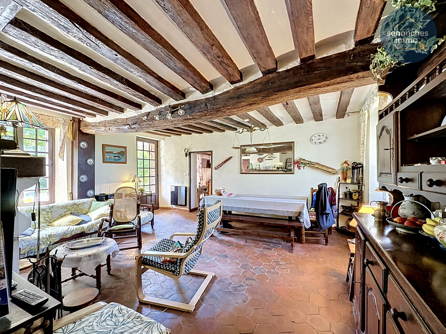 Longères anciennes à vendre à Favières (28170) – Ensemble immobilier de charme avec jardin arboré